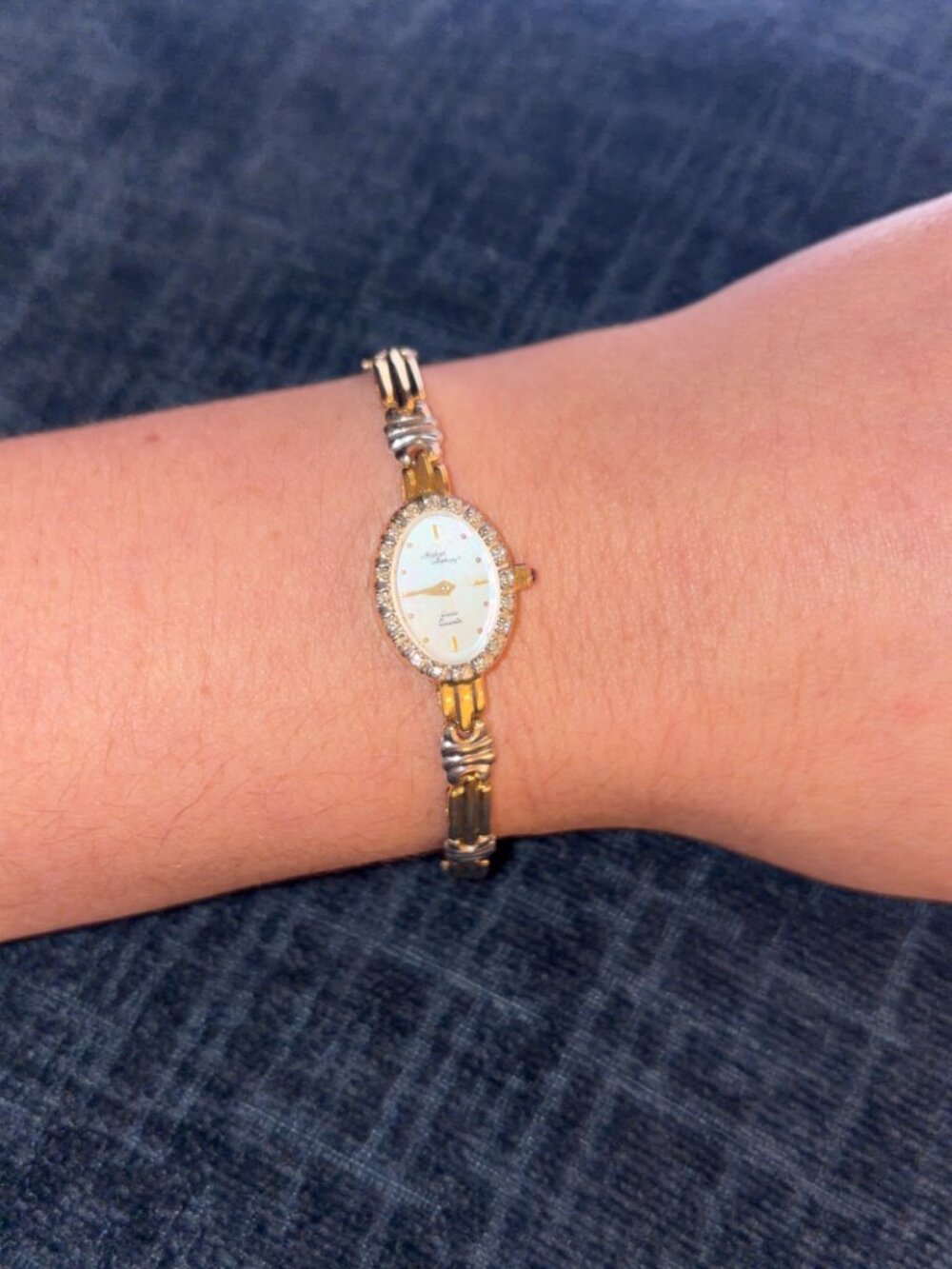 Michael Anthony 14K Yellow Gold Quartz Oval Dress Watch White Dial w/Box